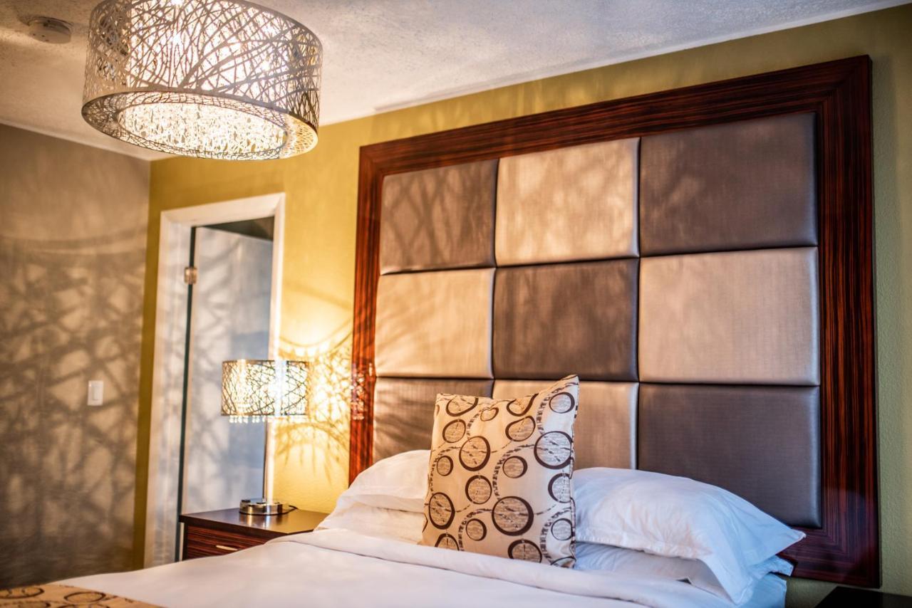 Gateway Inn And Suites 살리다 외부 사진