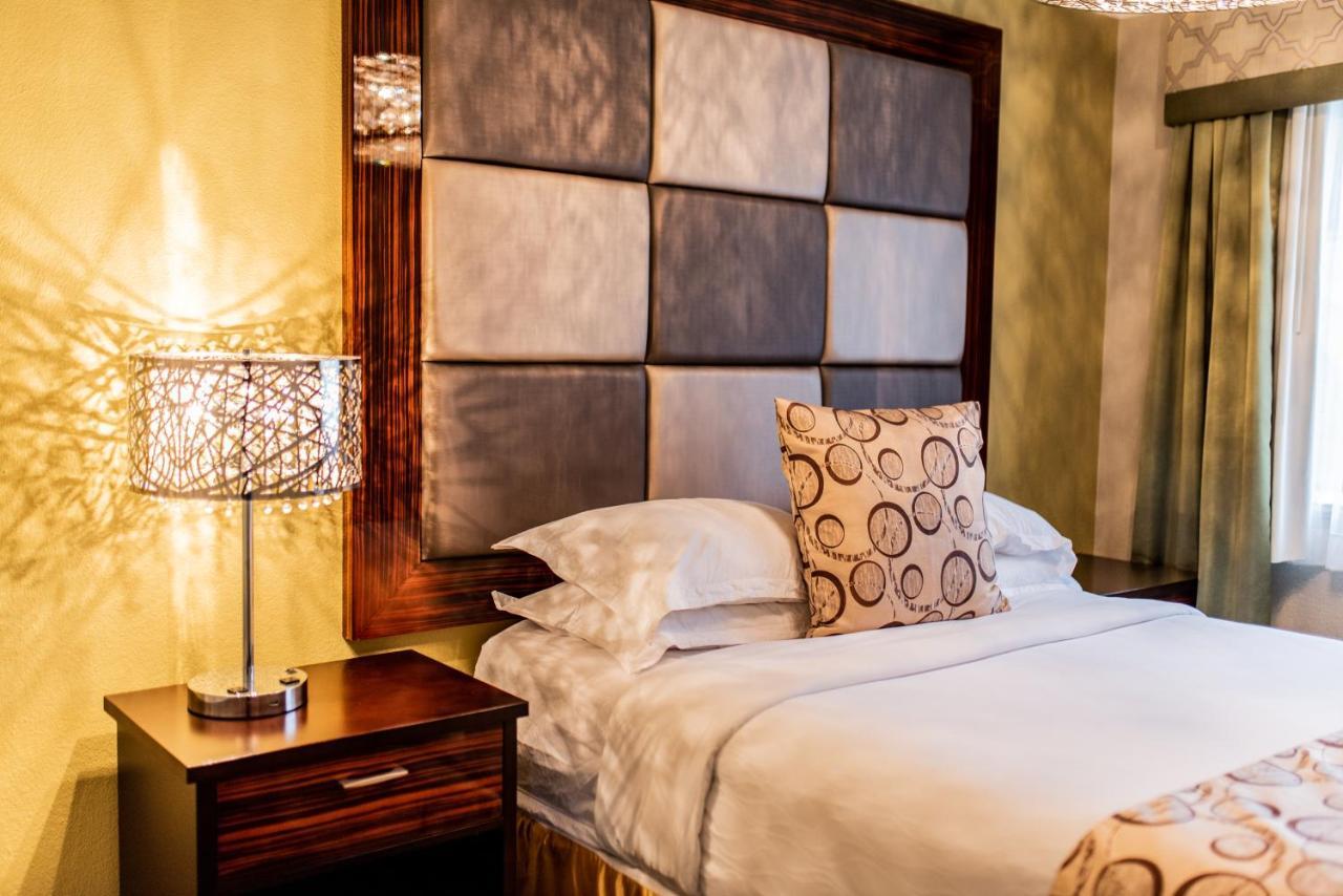 Gateway Inn And Suites 살리다 외부 사진