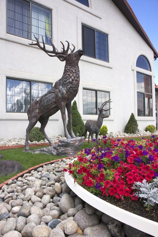 Gateway Inn And Suites 살리다 외부 사진