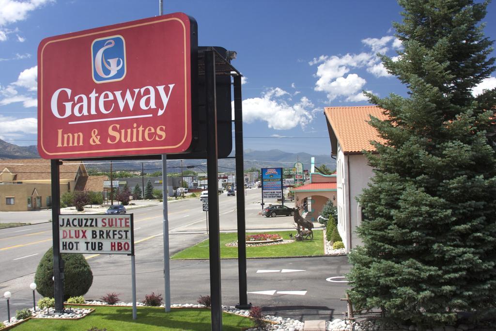 Gateway Inn And Suites 살리다 외부 사진