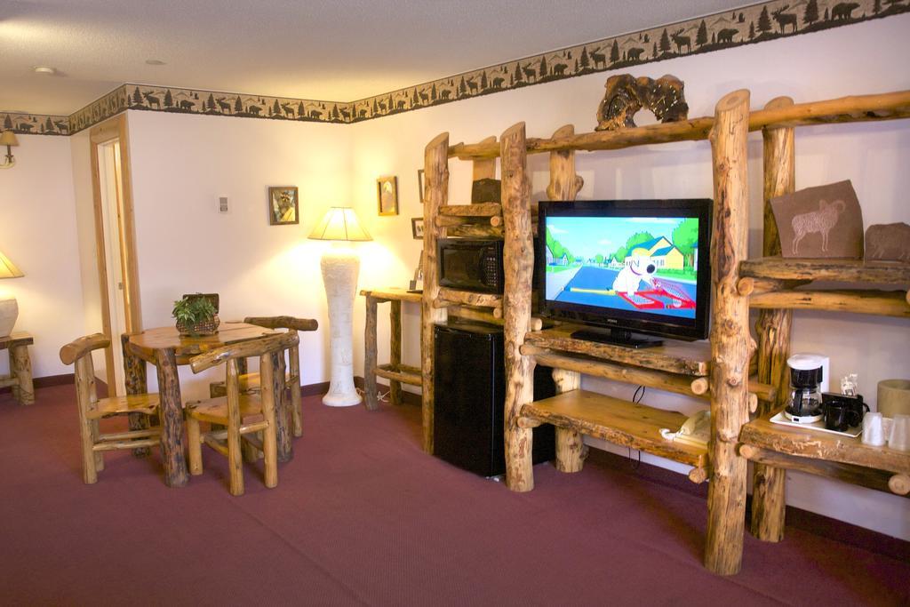 Gateway Inn And Suites 살리다 외부 사진