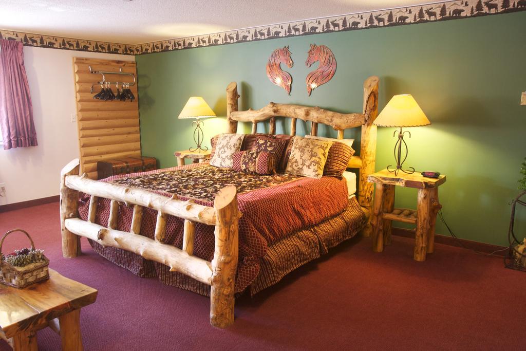 Gateway Inn And Suites 살리다 외부 사진