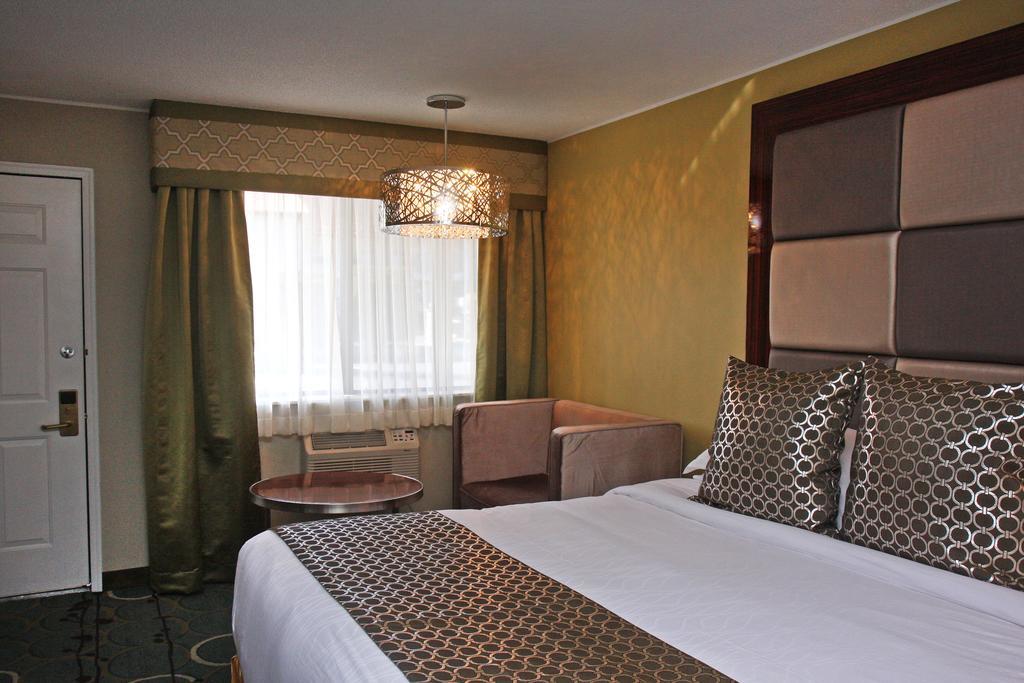Gateway Inn And Suites 살리다 외부 사진